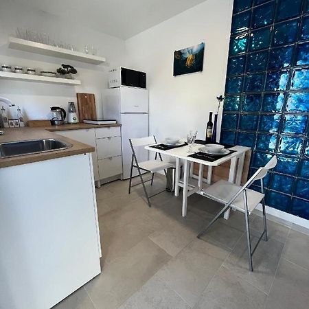Ferienwohnung Blue Penguin Pinezići Exterior foto